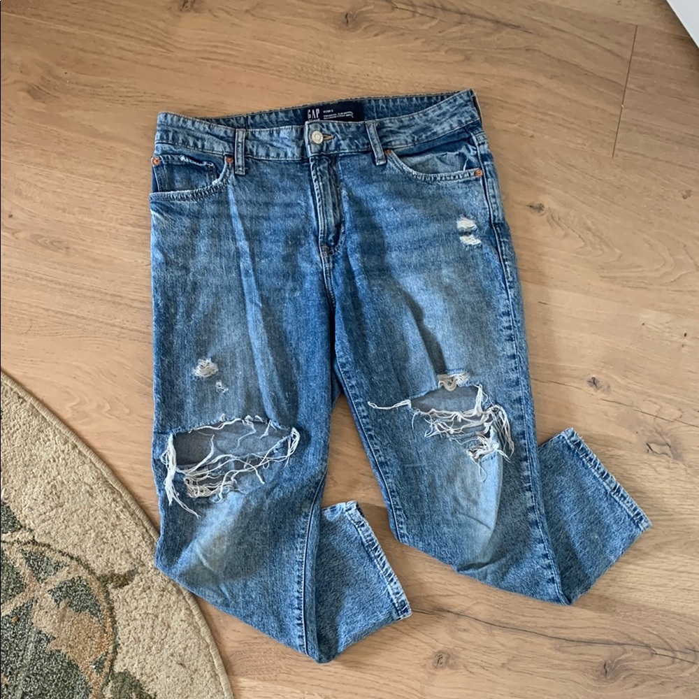 GAP Blue Boyfriend Jeans with Relaxed Distressed Style